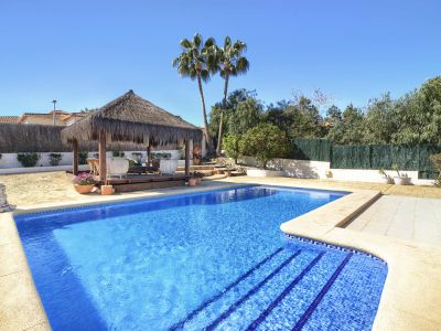 Swimming pool and pergola