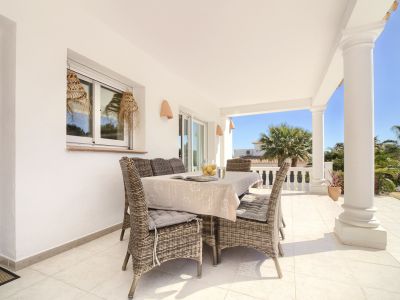Covered terrace