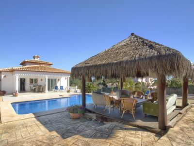 Swimming pool and pergola