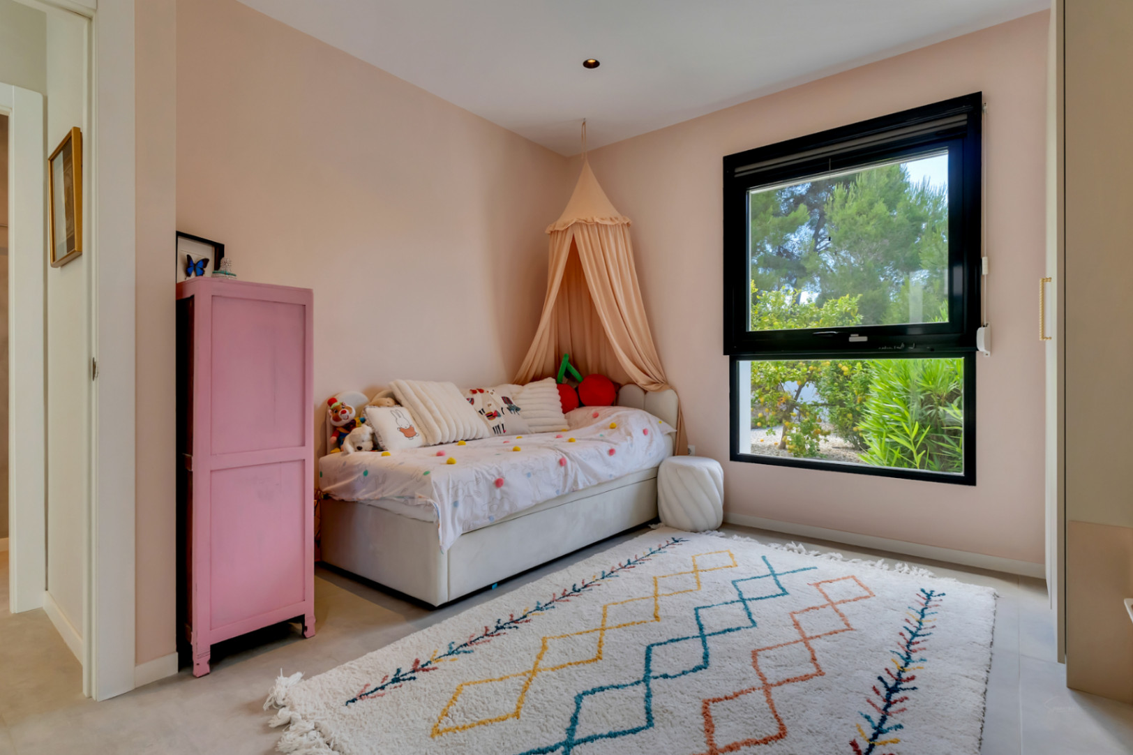 Children's bedroom