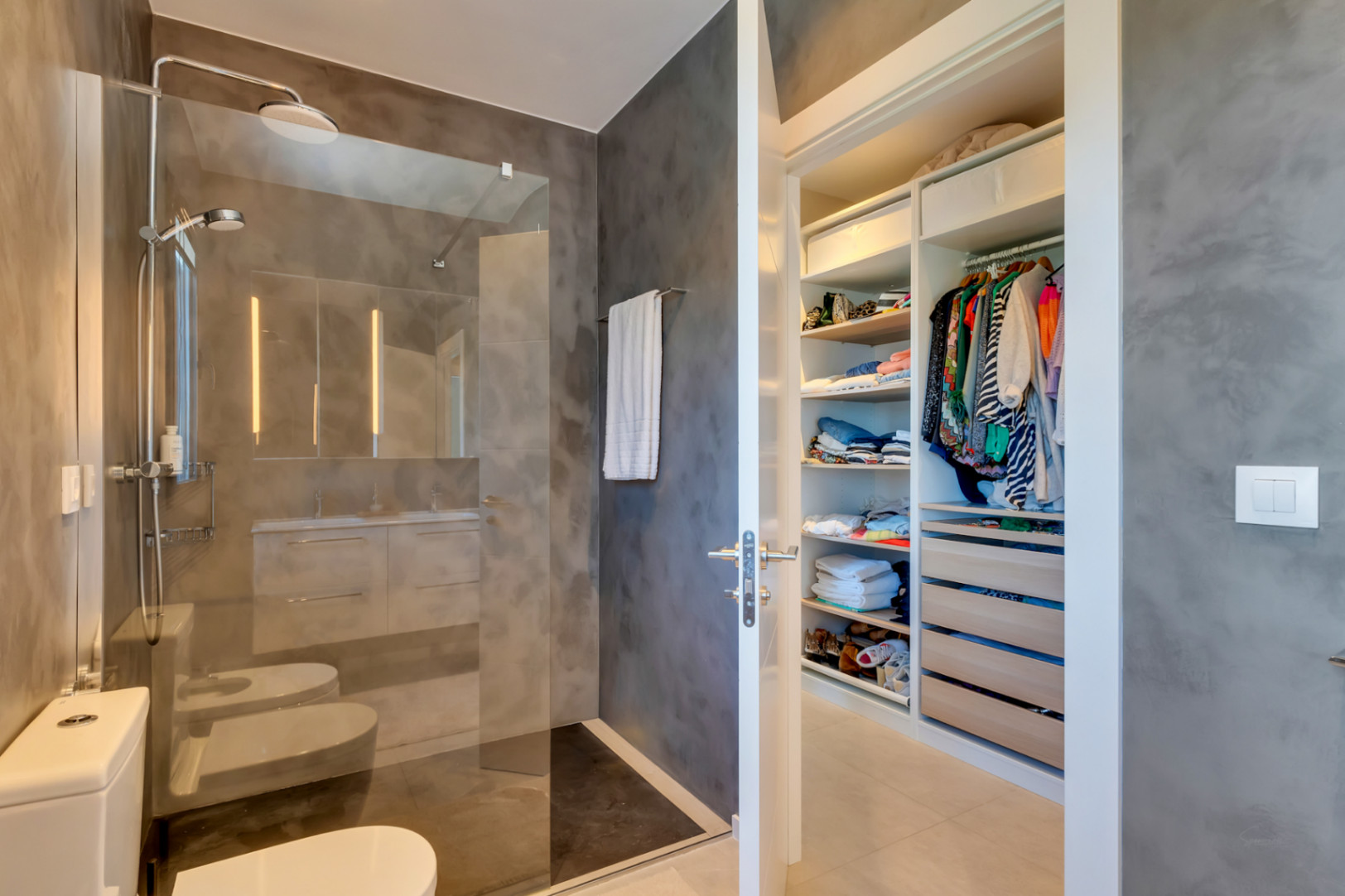 Bathroom and walk-in closet