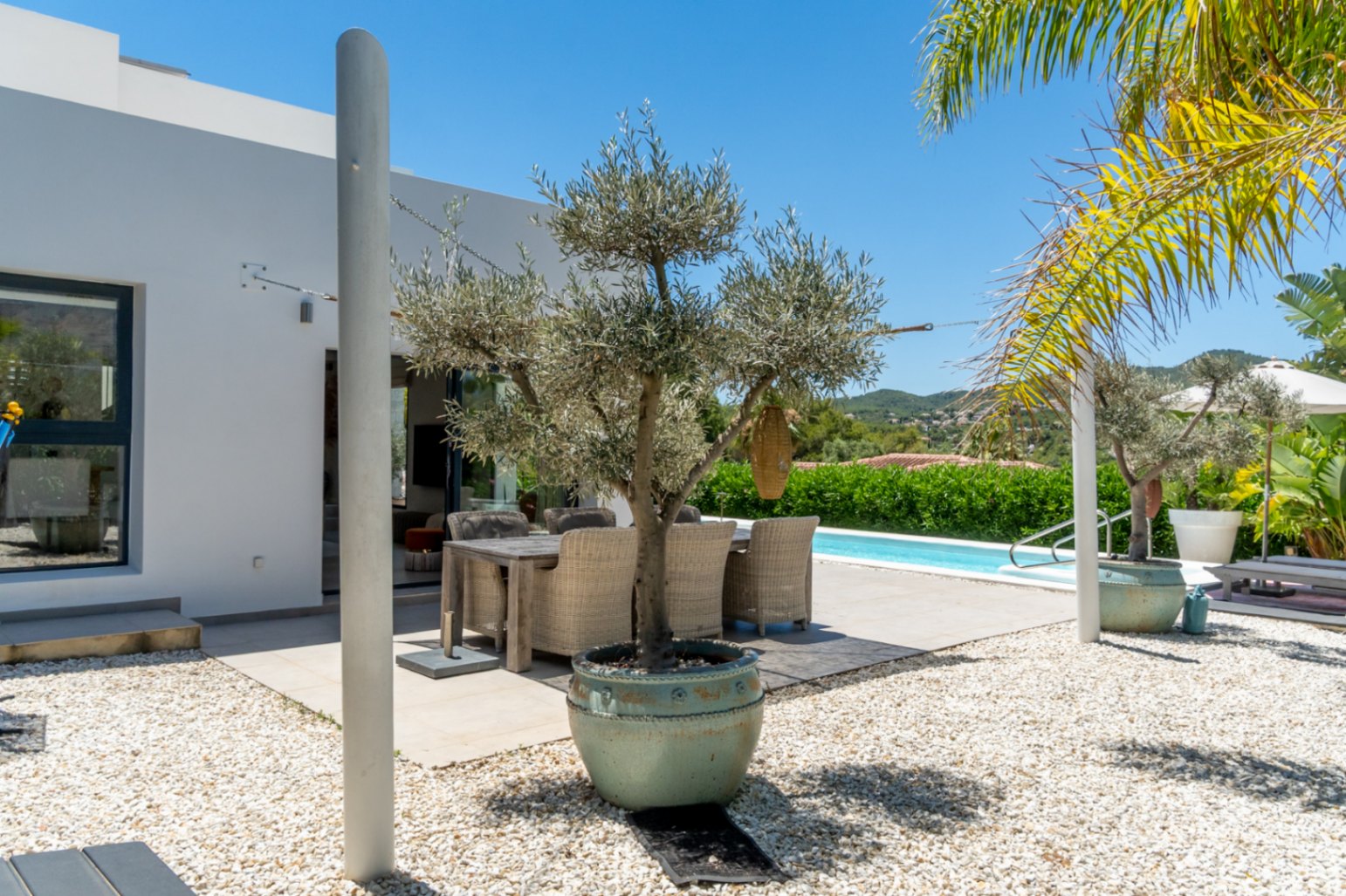 Outdoor terrace and pool