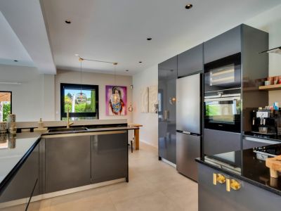 Open-plan kitchen