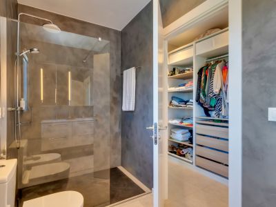 Bathroom and walk-in closet