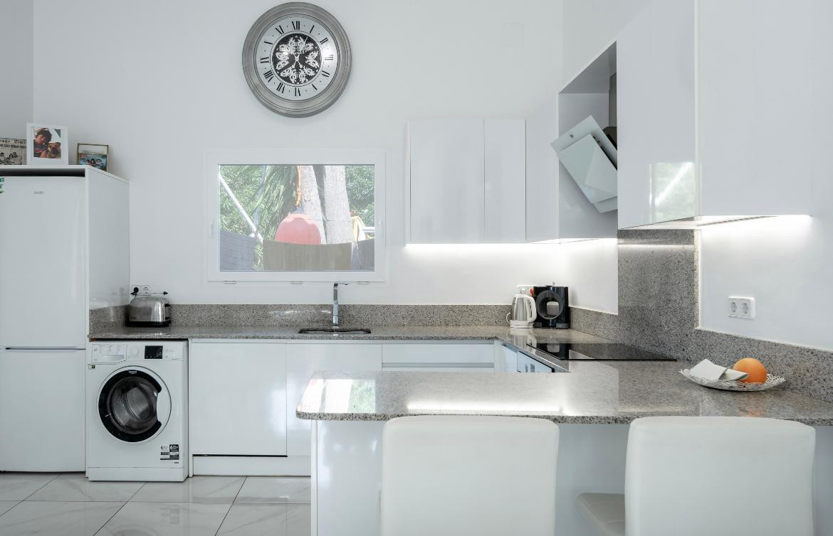 Open kitchen