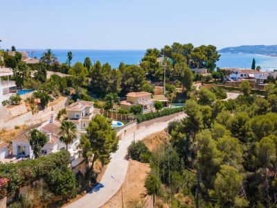 Aerial view with sea views