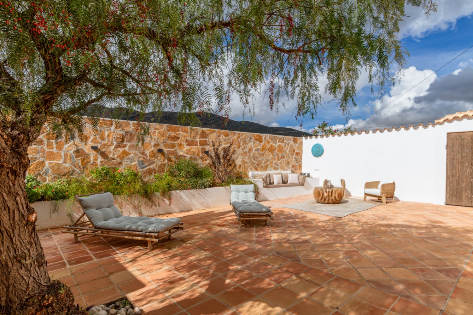 Outdoor terrace