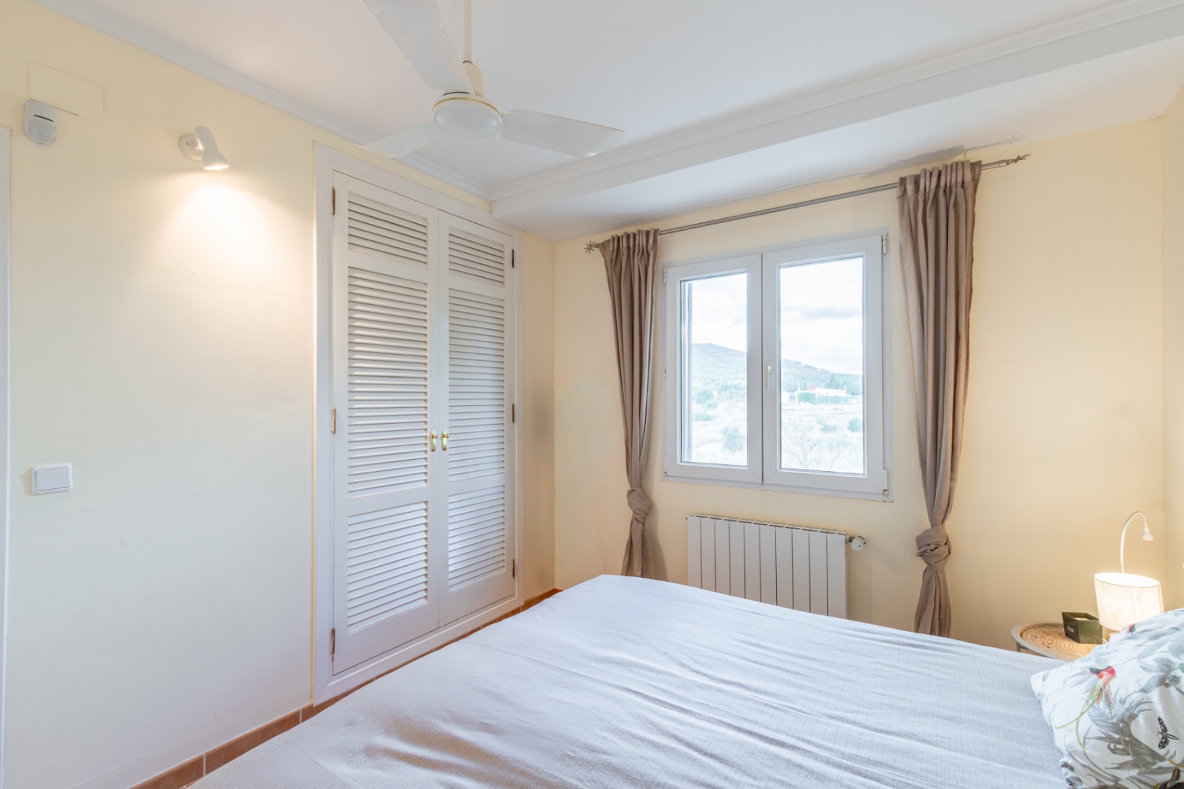 Villa bedroom