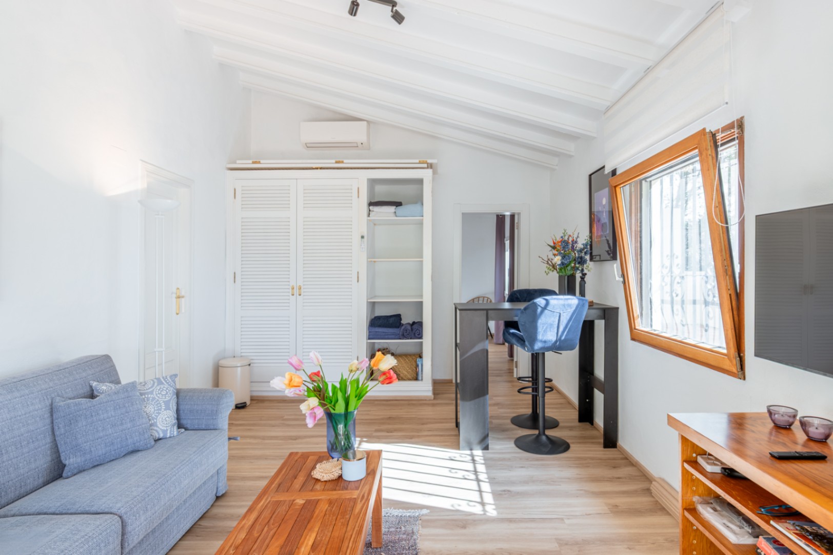Guest house living room