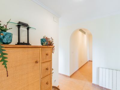 Hallway with archway