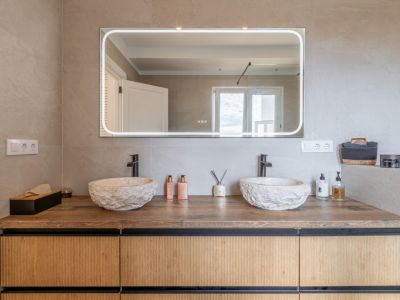 Master bathroom