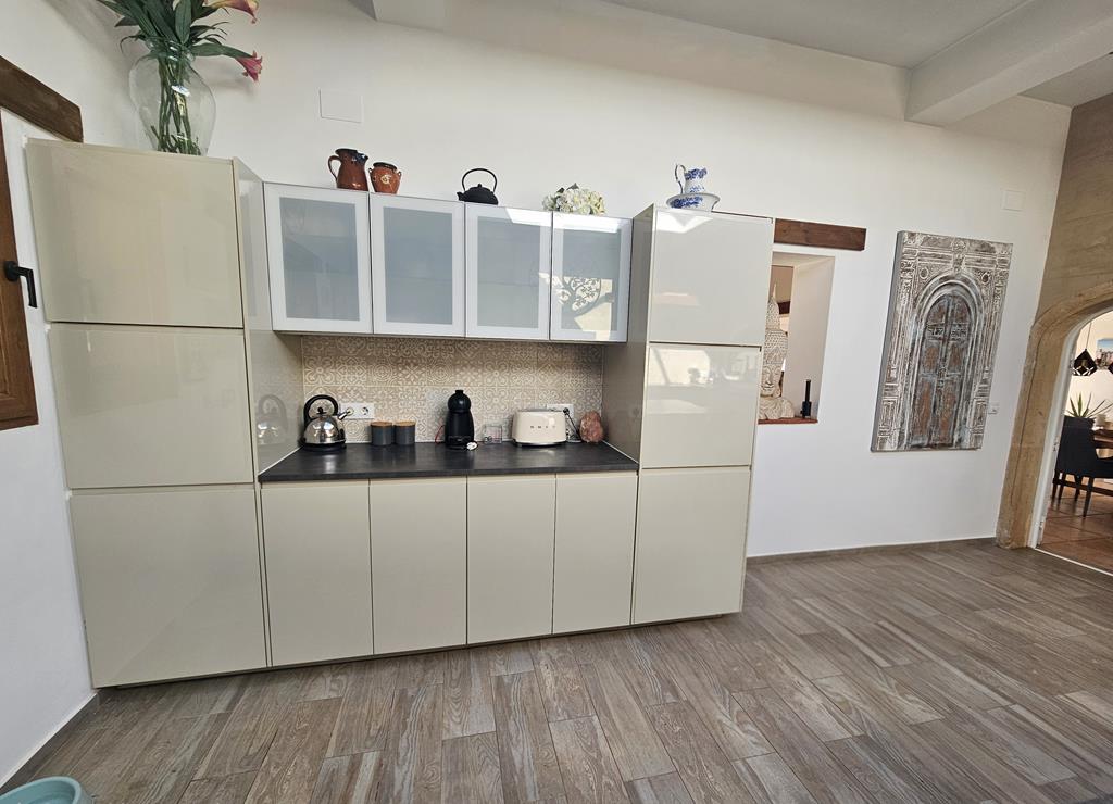 Kitchen area
