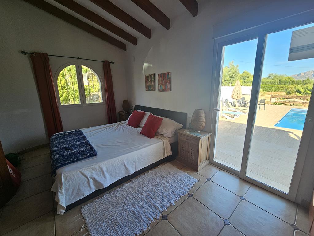 Bedroom with pool access