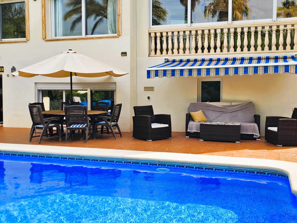 Poolside terrace