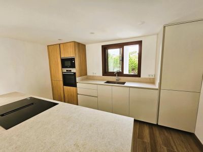 Kitchen with island