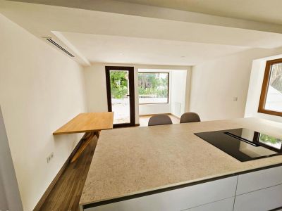 Open kitchen