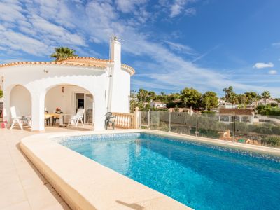 Swimming pool and terrace