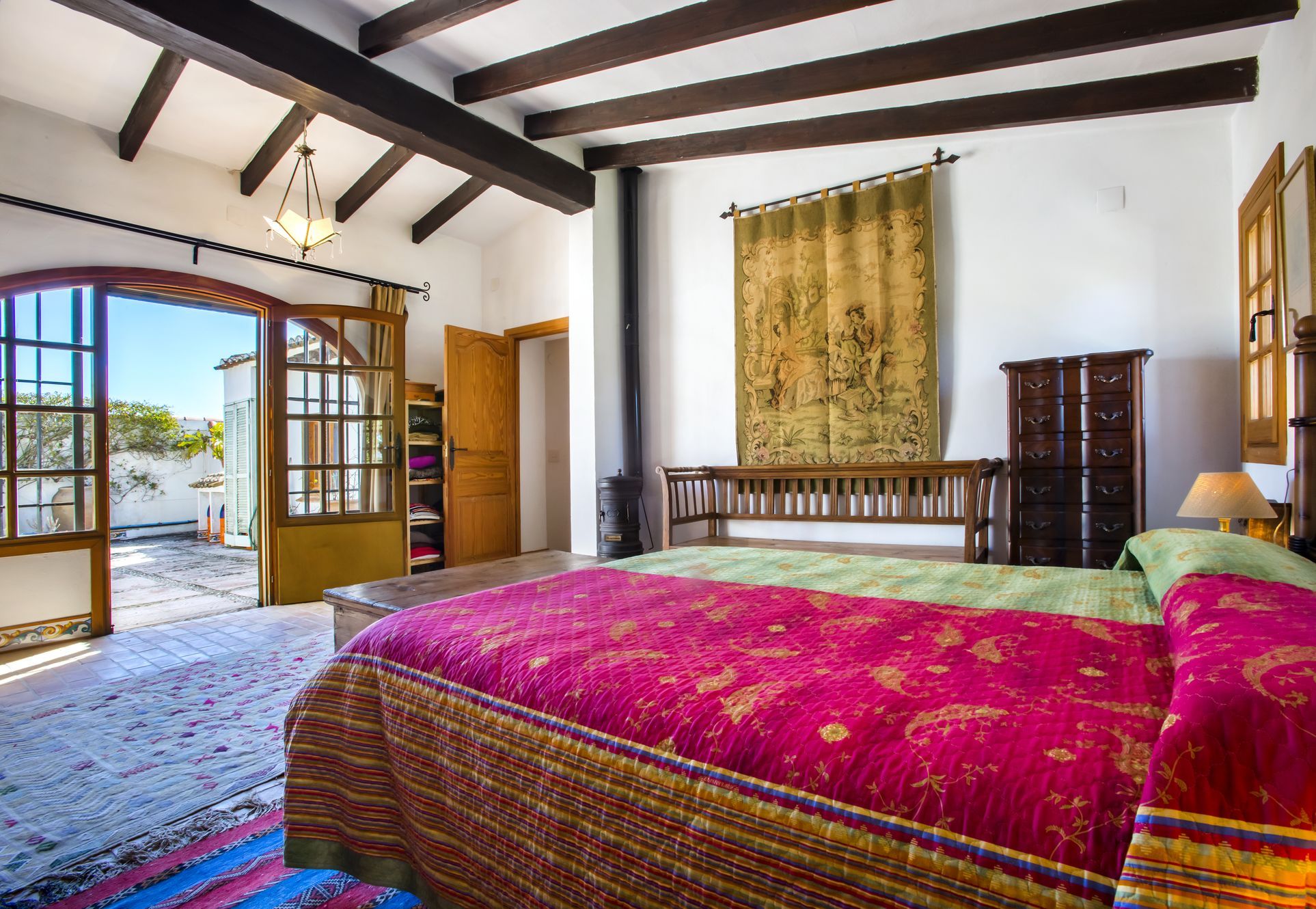 Traditional Mediterranean finca in Jávea with sea views