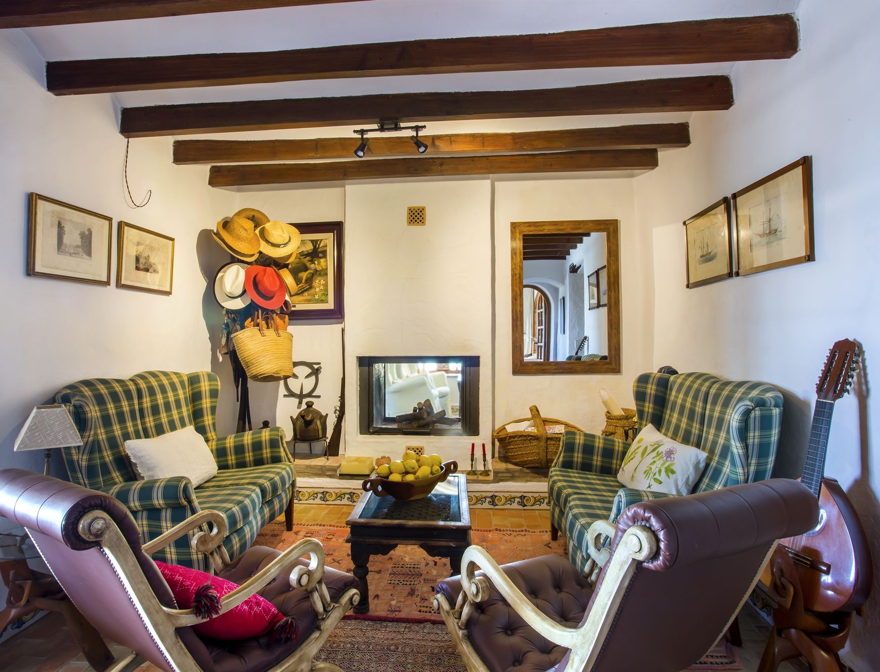 Traditional Mediterranean finca in Jávea with sea views