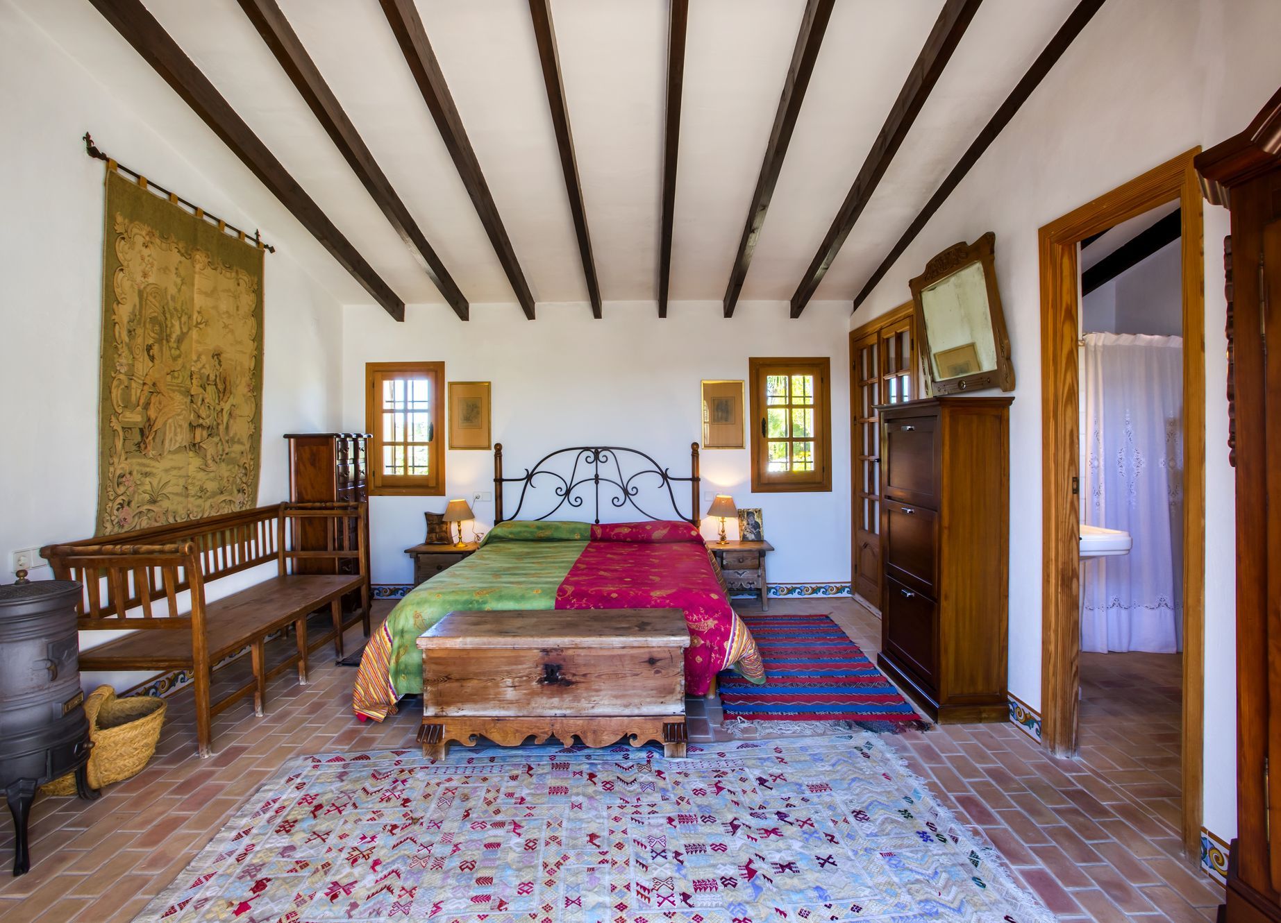 Traditional Mediterranean finca in Jávea with sea views