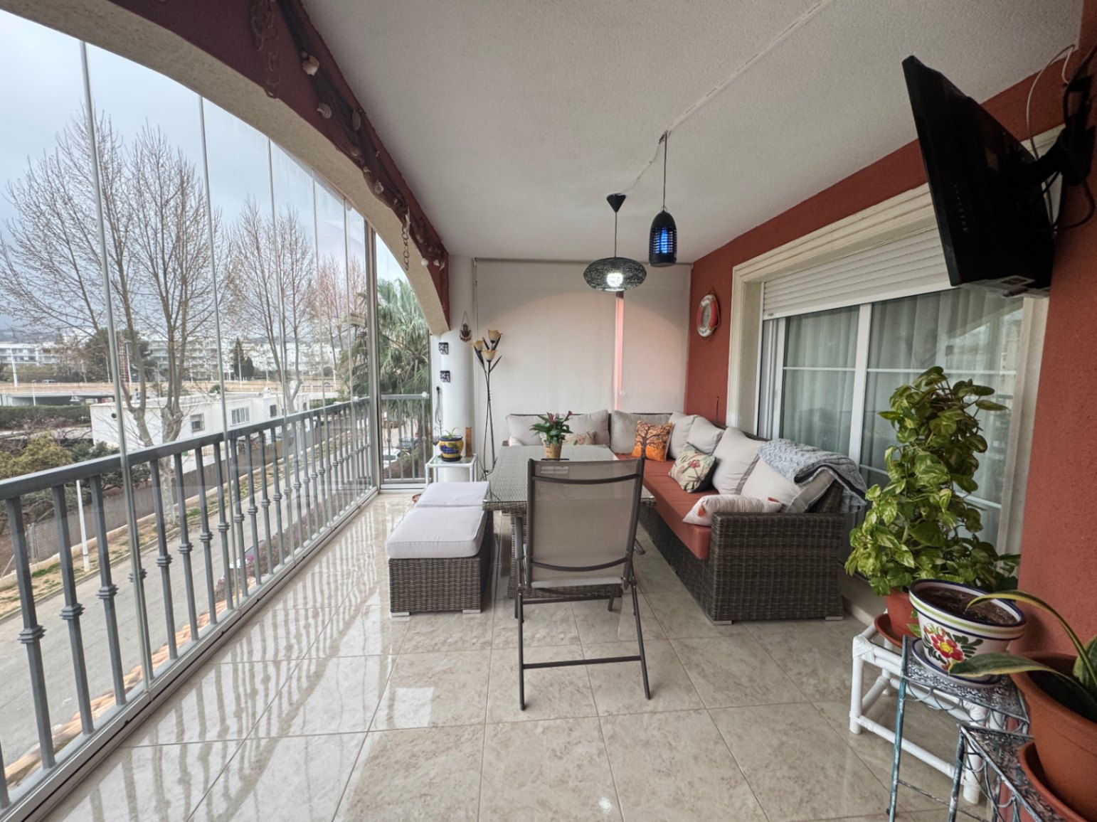 Spacious duplex in Dénia, Las Marinas with private solarium