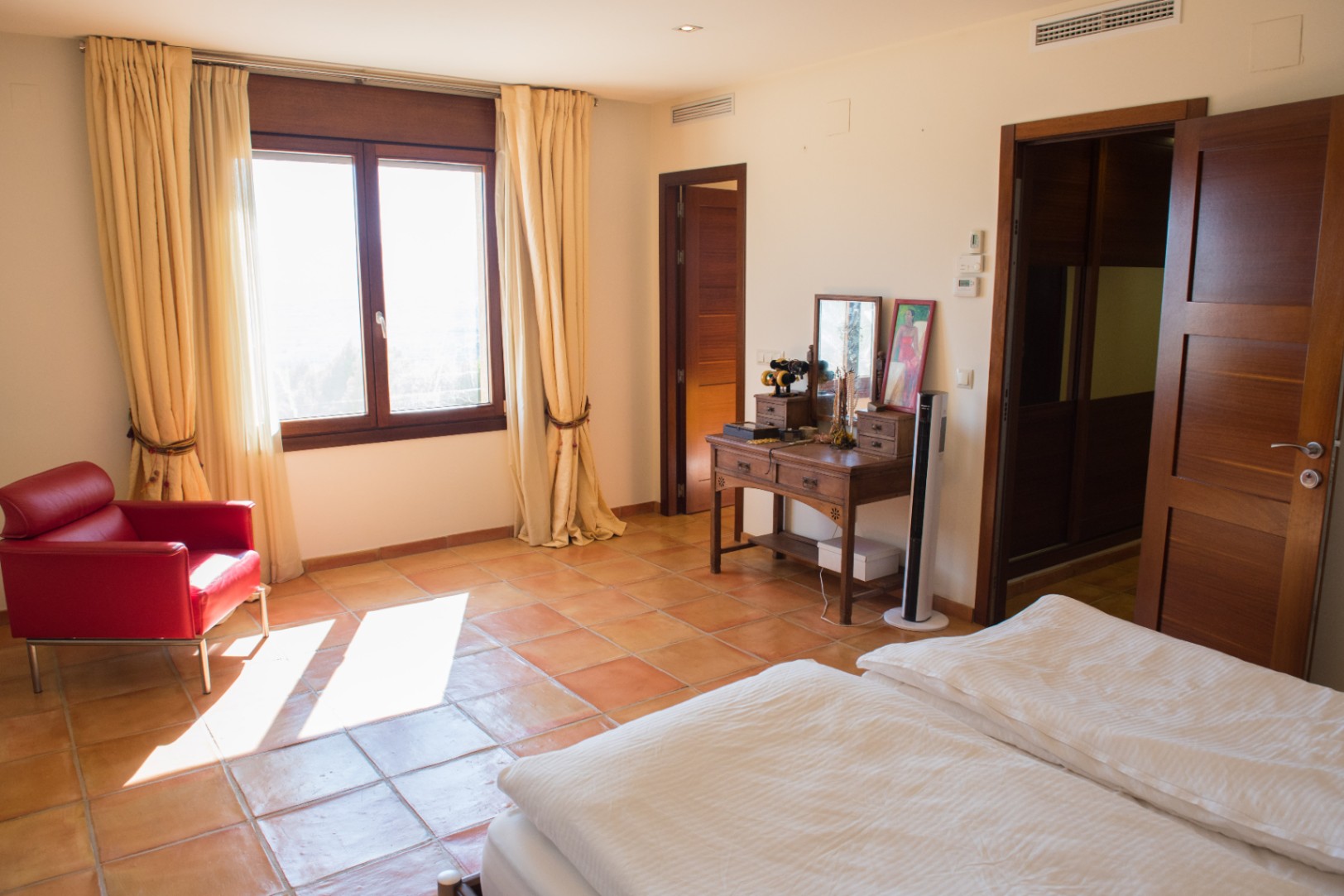 Elegant chalet in Jávea Montgó with sea views and private pool