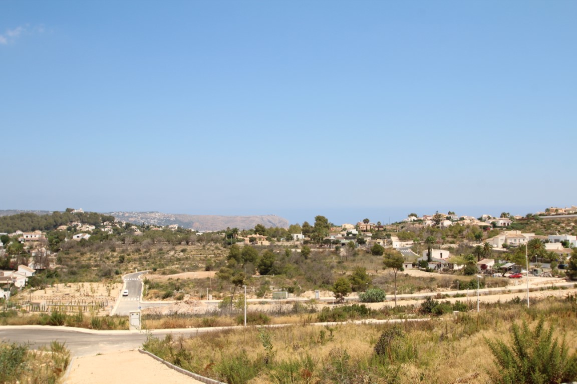 Building plots in Jávea with mountain views near nature park