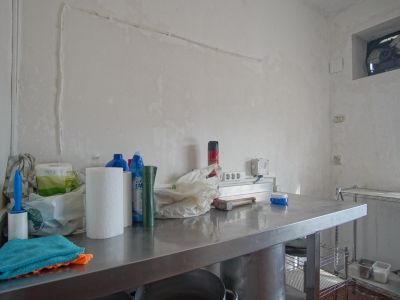 Commercial kitchen