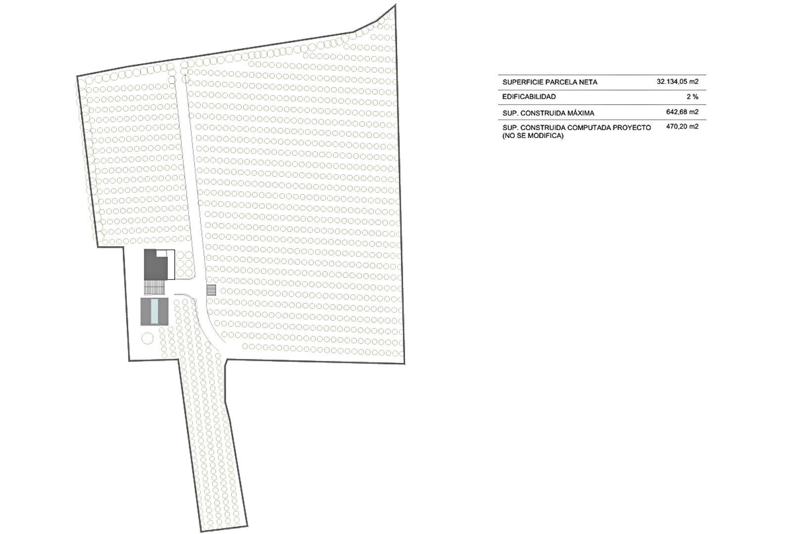 Technical site plan of the 32,134 m² plot, detailing the 2% buildability and a maximum construction area of 642.68 m² in Les Marines, Dénia.