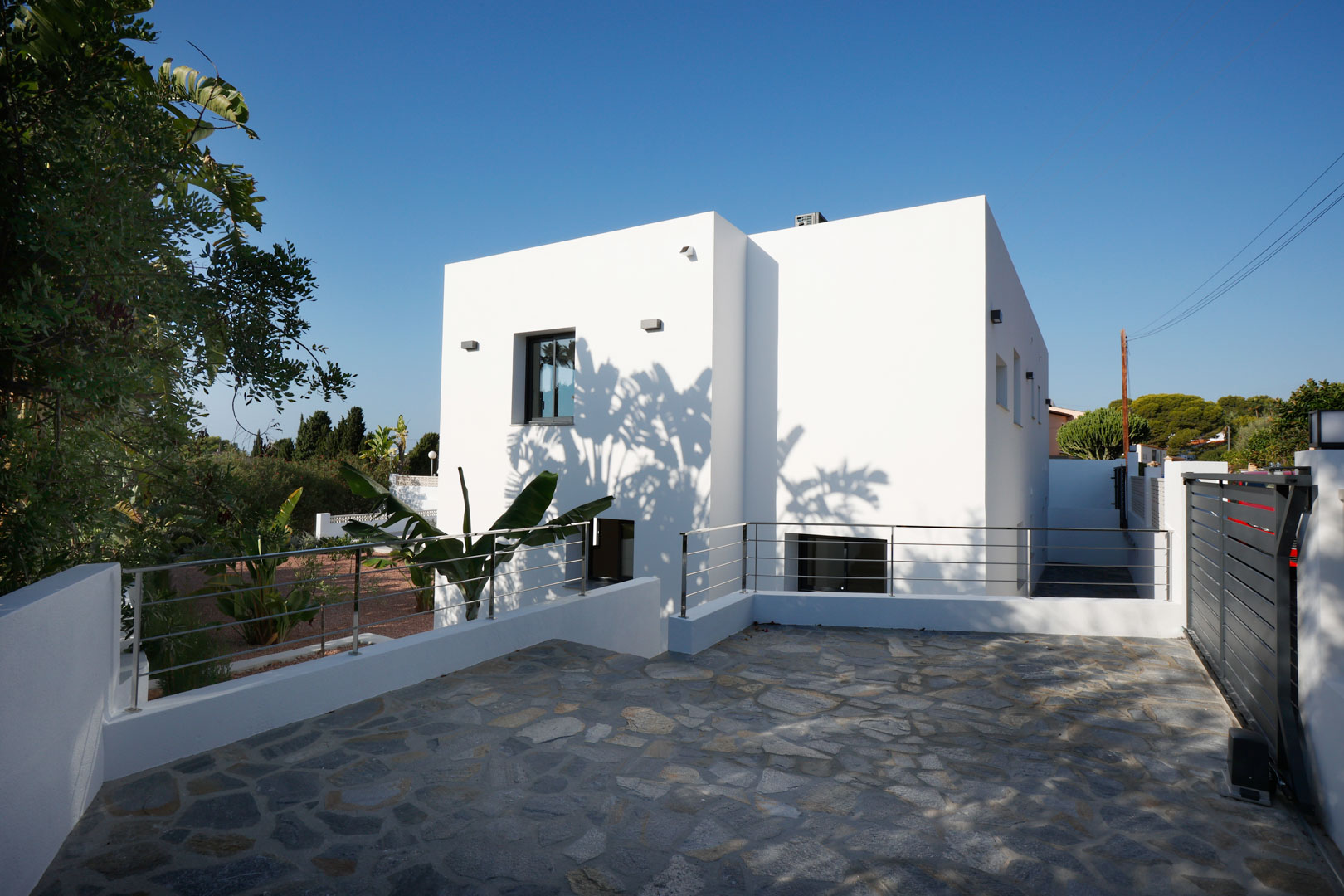 Modern villa in Calpe, El Carrió with sea views and solar power