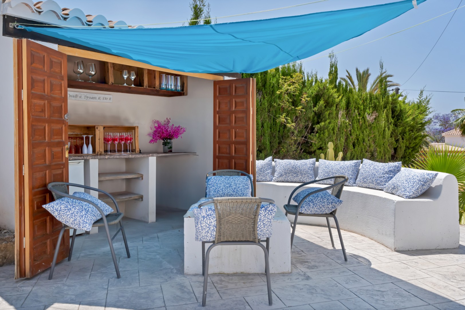 Villa in Jávea with Private Pool and Mountain Views