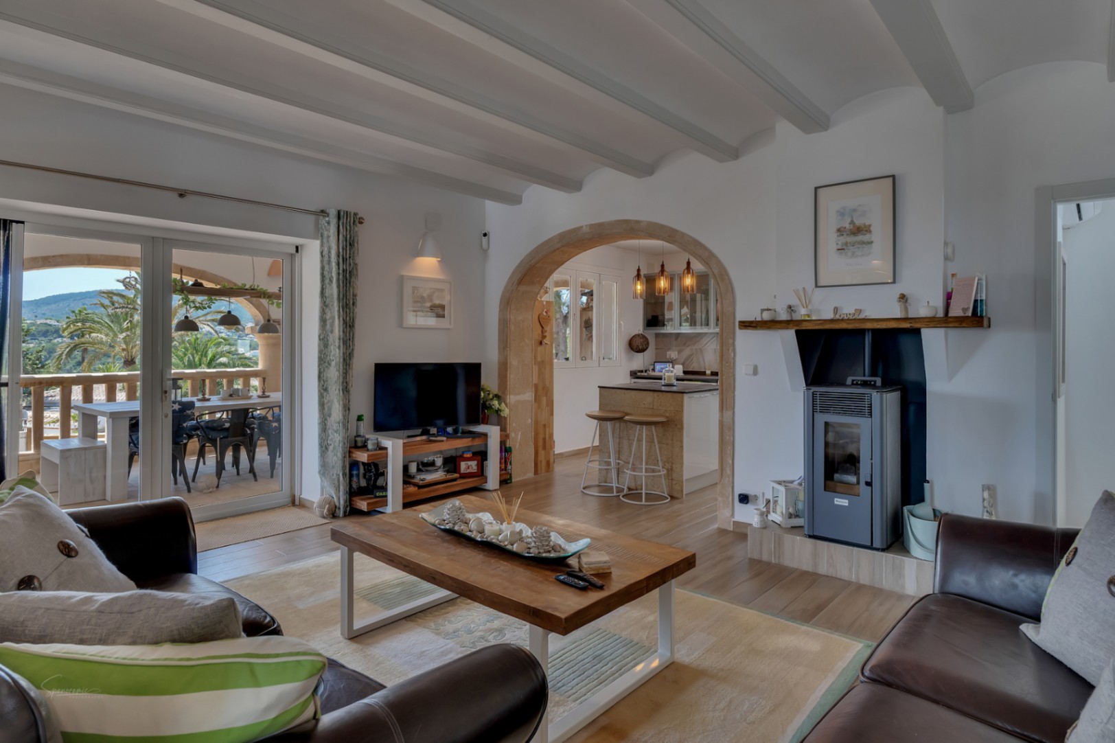 Villa in Jávea with Private Pool and Mountain Views
