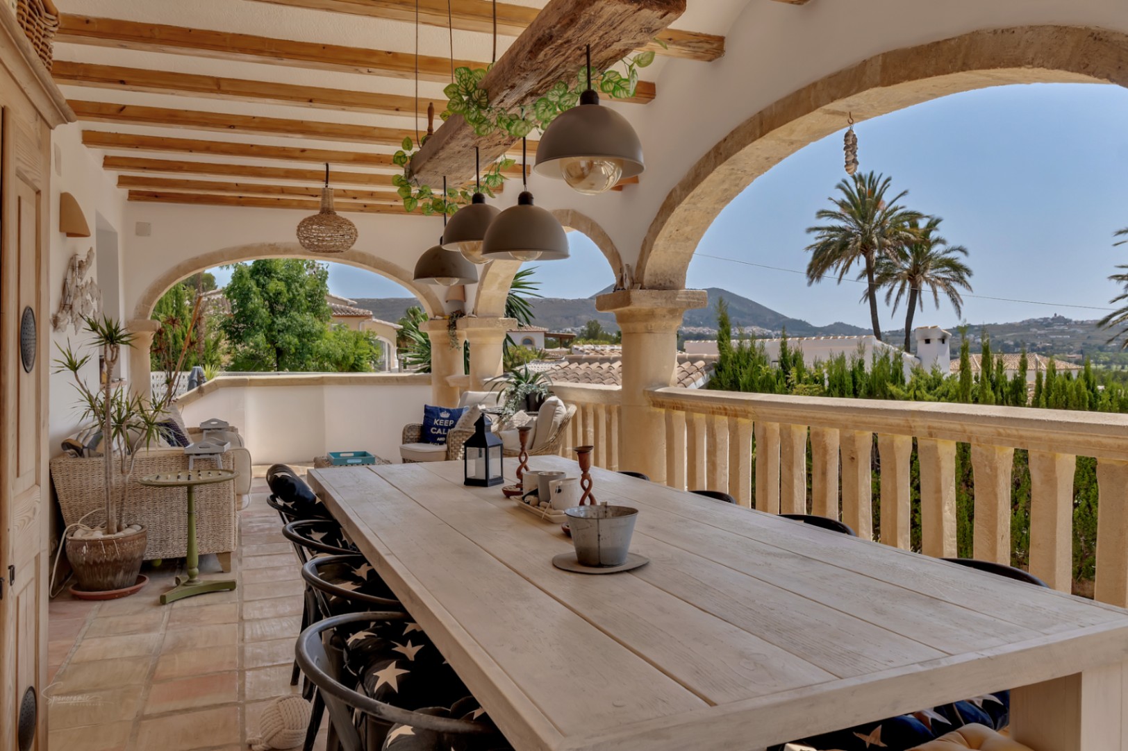 Villa in Jávea with Private Pool and Mountain Views